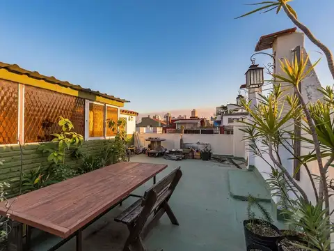 Venta ph 4 ambientes balcón y terraza- p.chacabuco