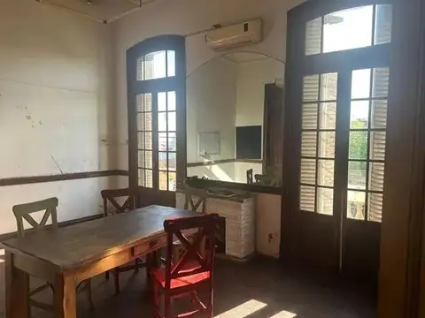 Av la plata 1800 boedo ph 5amb u$230.000