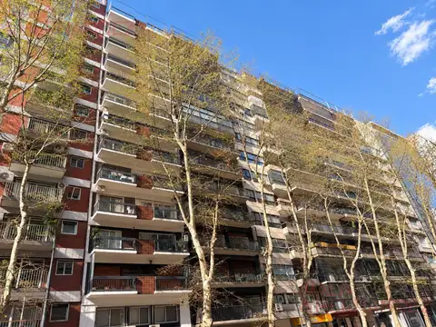 Alquiler departamento en recoleta con balcón corrido