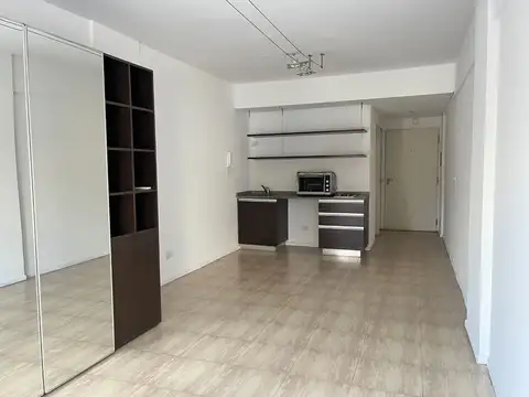 Alquiler monoambiente con balcón villa urquiza