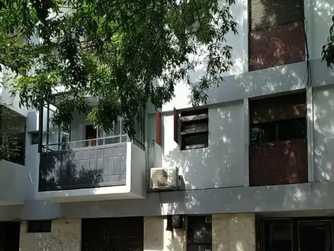 2 ambientes con patio
