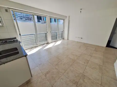 2 amb  + balcon + amenities a mts av. libertador