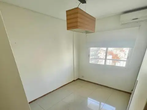 Palermo botánico – 2 amb. piso 11 con balcón terraza y sol