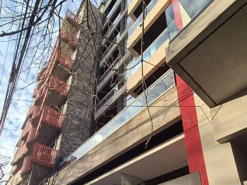 Dpto 2 ambientes balcón y amenities alquiler