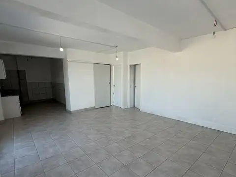 Alquiler departamento tres ambientes