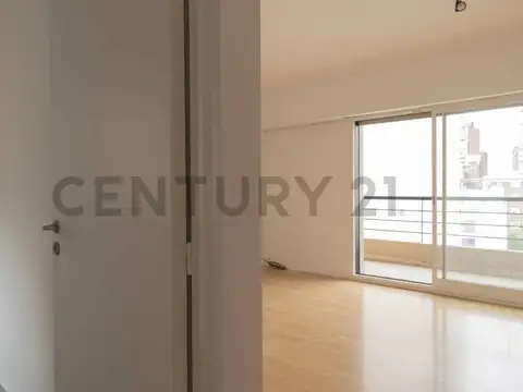 Amplio departamento en alquiler con cochera ( espacio gurdacoche) incluida en las cañitas