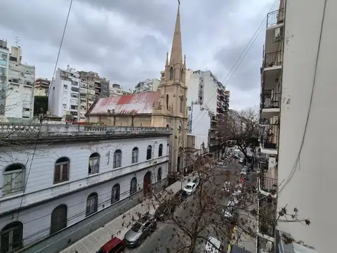 Palermo excelente cuatro ambientes con lavadero pintado y plastificado