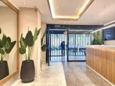 Venta monoambiente en apart con cochera piso 11