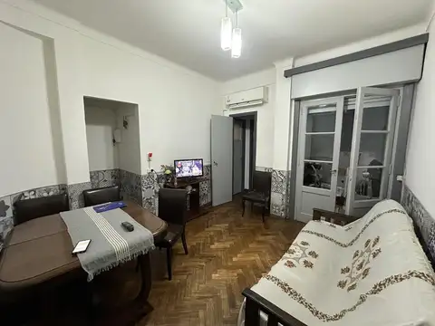 Venta - departamento 2 amb con patio en floresta - apto credito - permuta