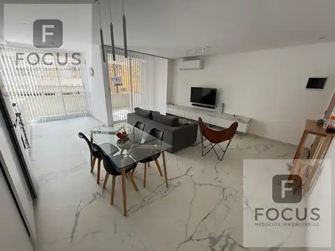 Departamento 3 ambientes de categoría al frente con balcón en villa devoto