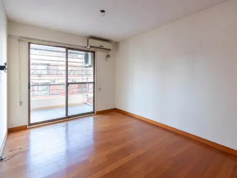 Venta departamento 3 ambientes con balcón amplio 2 cocheras en caballito