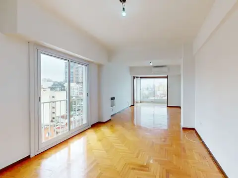 Venta amplio semipiso belgrano 5 ambientes cochera