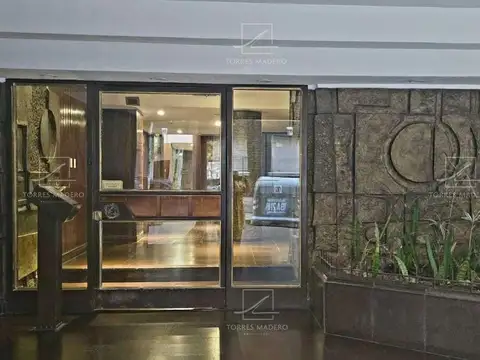 3 ambientes  en venta con cochera fija en recoleta