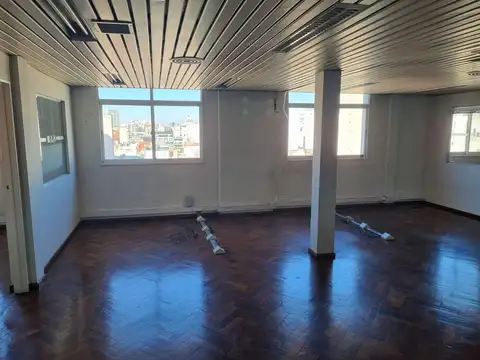 Oficina av. belgrano al 800