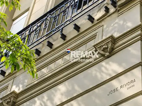 Doble frente ideal oficinas. abasto. balvanera