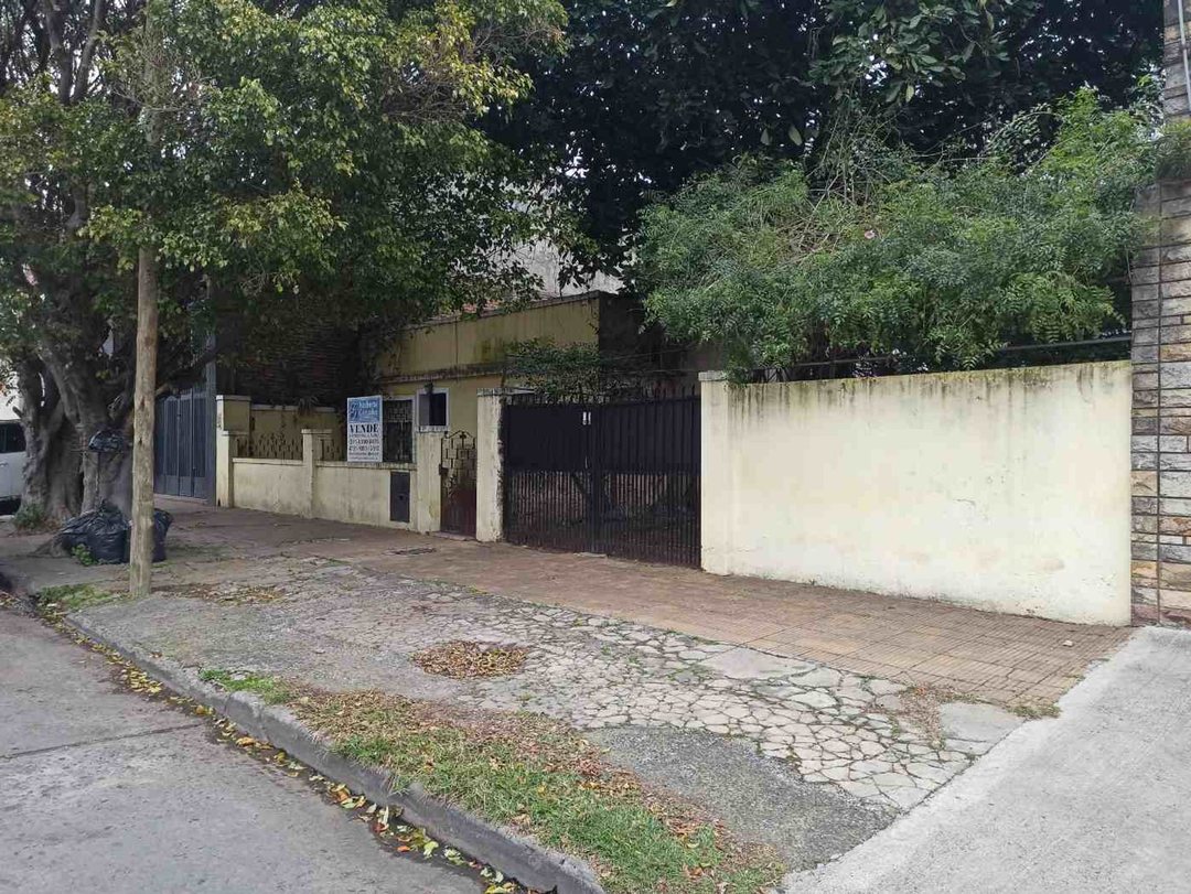 Casa 3 Amb Venta a Refaccionar en P.Podestá+Parque