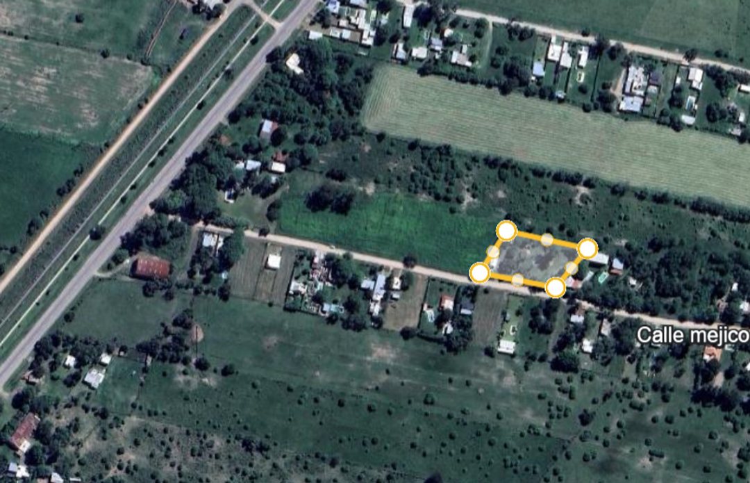 TERRENO EN VENTA EN SAUCE VIEJO CON CONSTRUCCION.