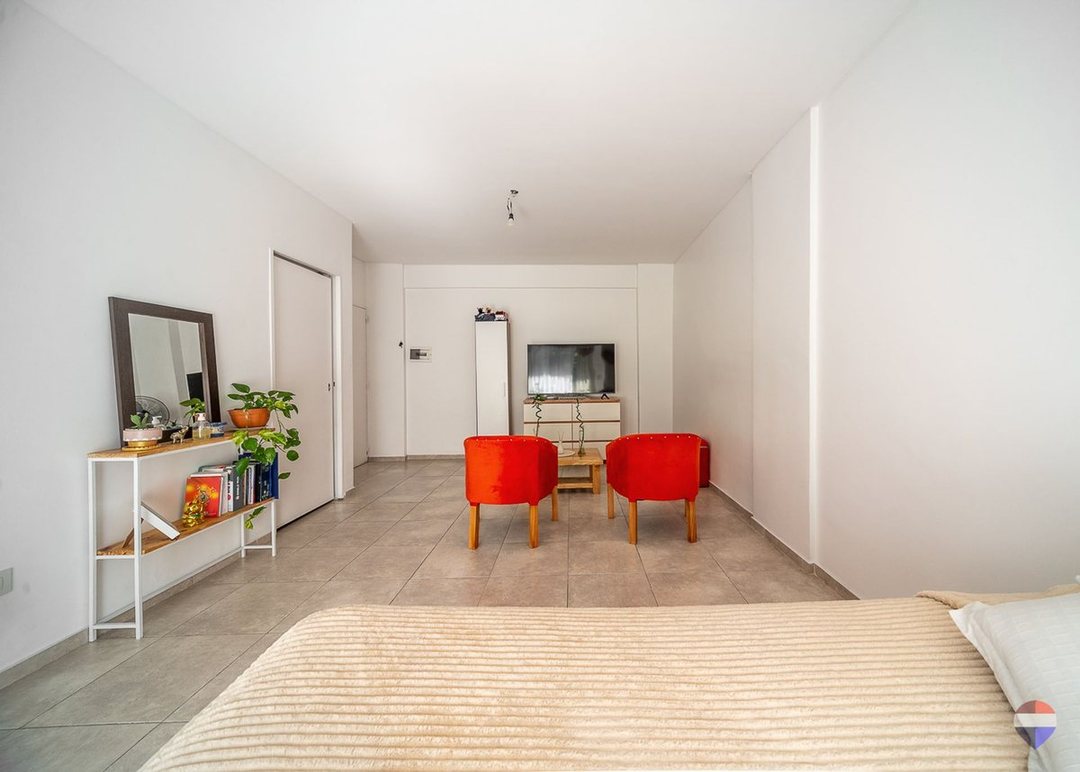 Venta Monoambiente con balcon Flores
