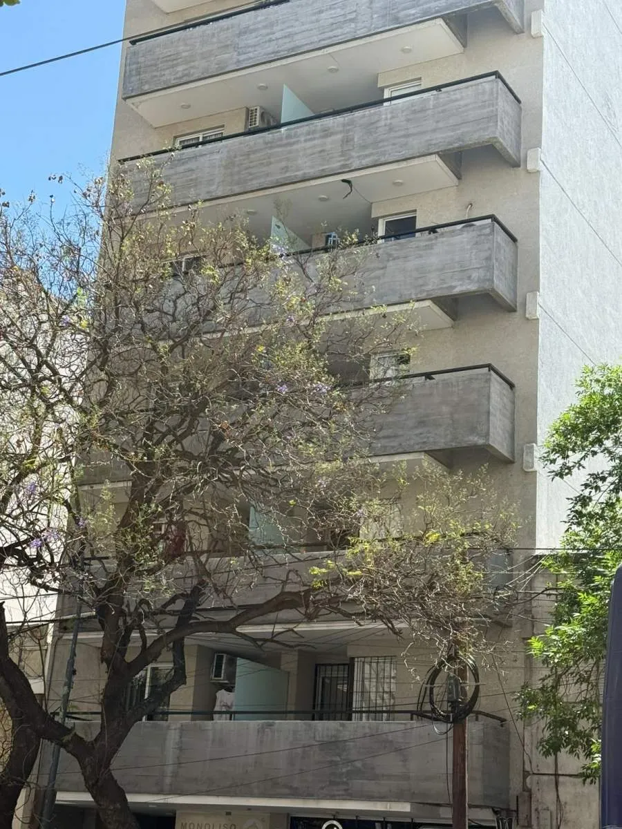 NO TE LO PIERDAS!!! Bº GRAL PAZ  S/ 24 DE SEPTIEMBRE. 1 DORM. FRENTE C/ BALCÓN.