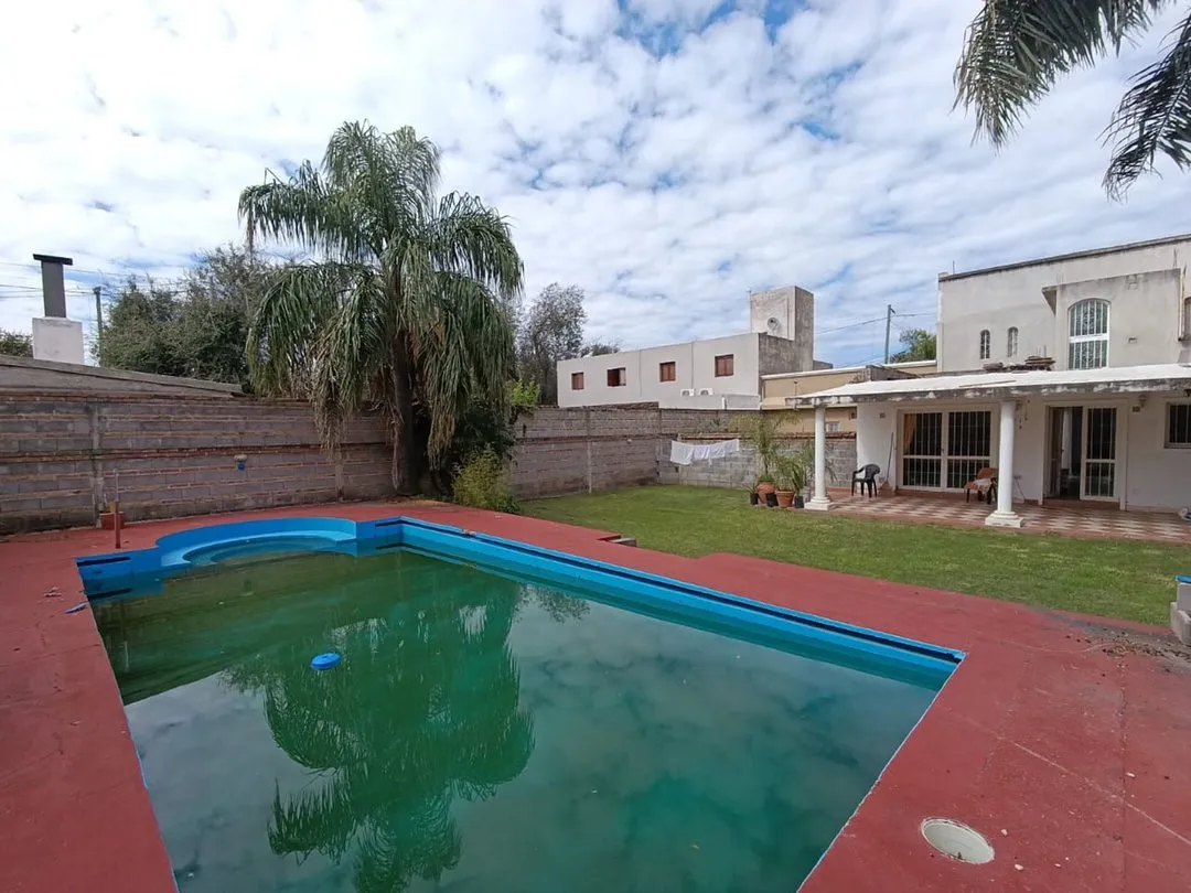 CASA + DEPARTAMENTO Bº ARGUELLO CORDOBA 4 DORMI PILETA QUINCHO JARDIN ZONA NORTE VENTA