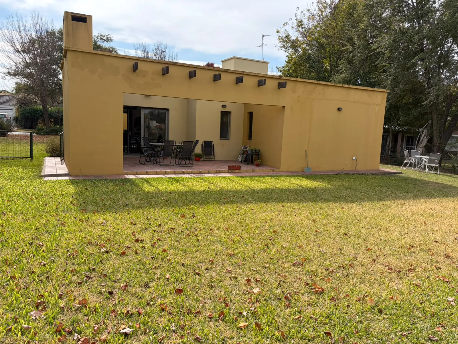 Se VENDE hermosa casa en Bº La Paloma