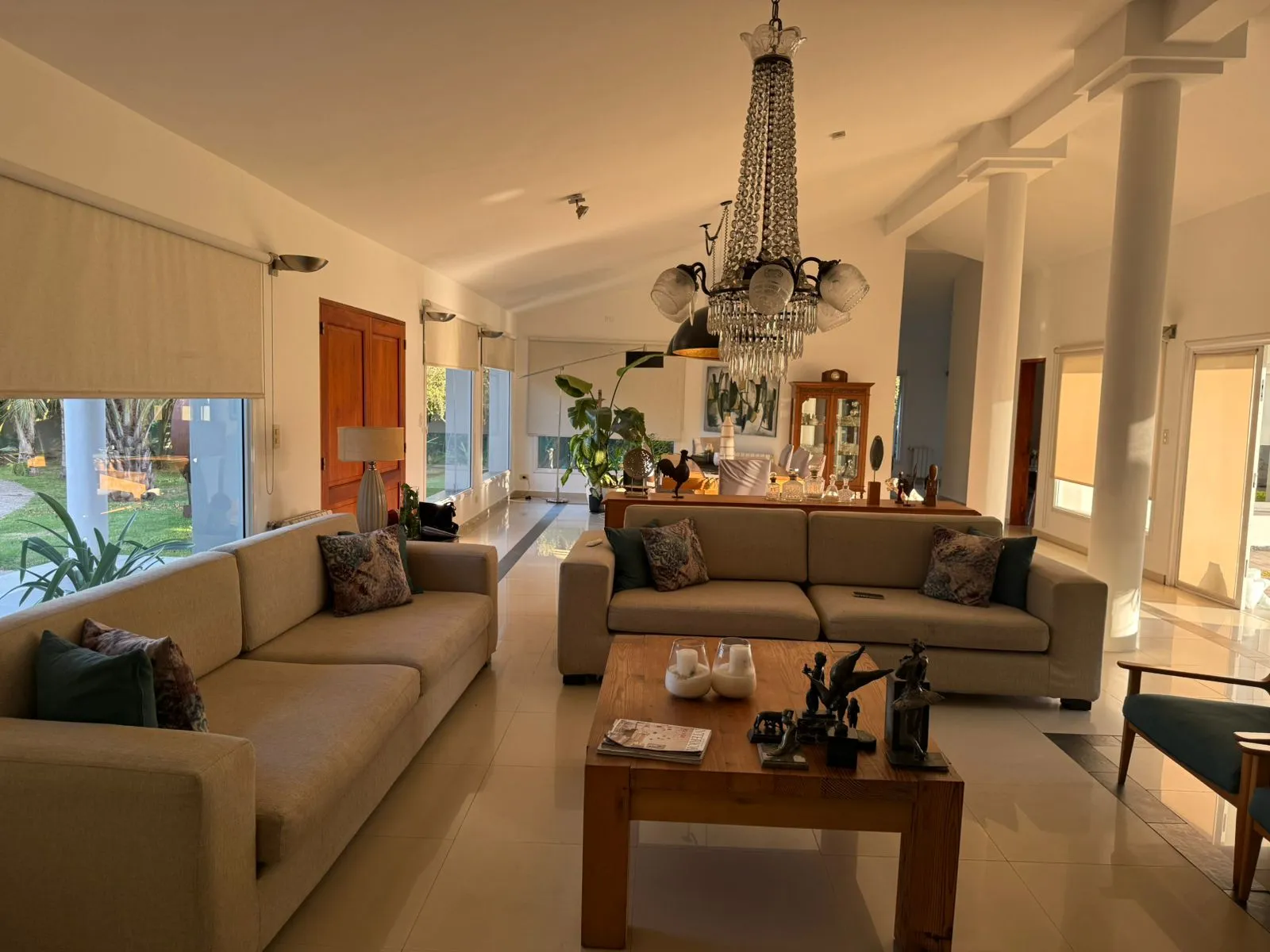 CASA EN VENTA CON GRAN PARQUE Y PILETA - FINCAS DEL SUR I - APTO CREDITO HIPOTECARIO