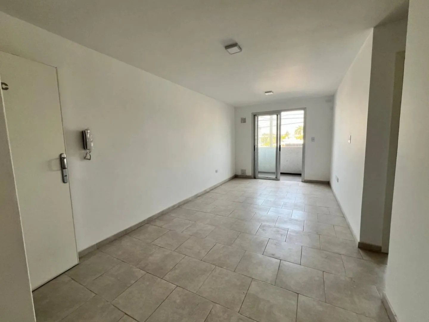 VENDO DEPTO ALTO ALBERDI 3 AÑOS DE ANTIGUEDAD