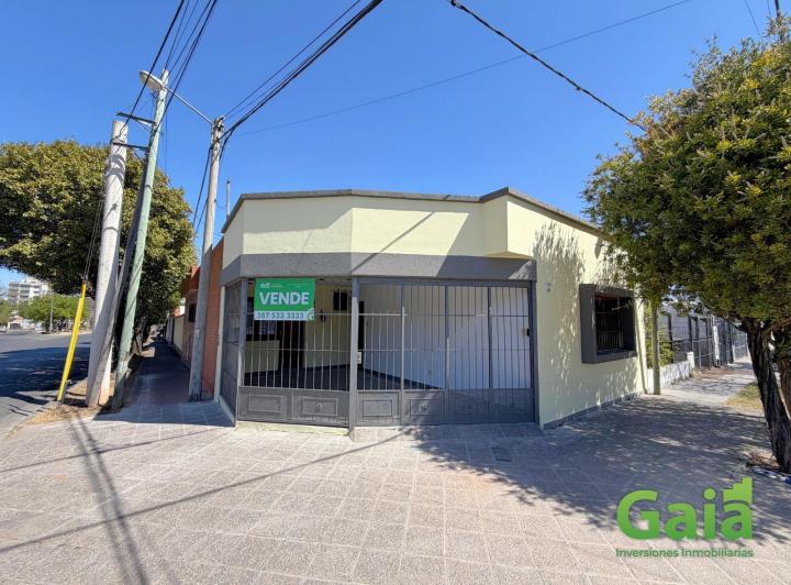 Casa · 150m² · 6 Ambientes · 1 Cochera