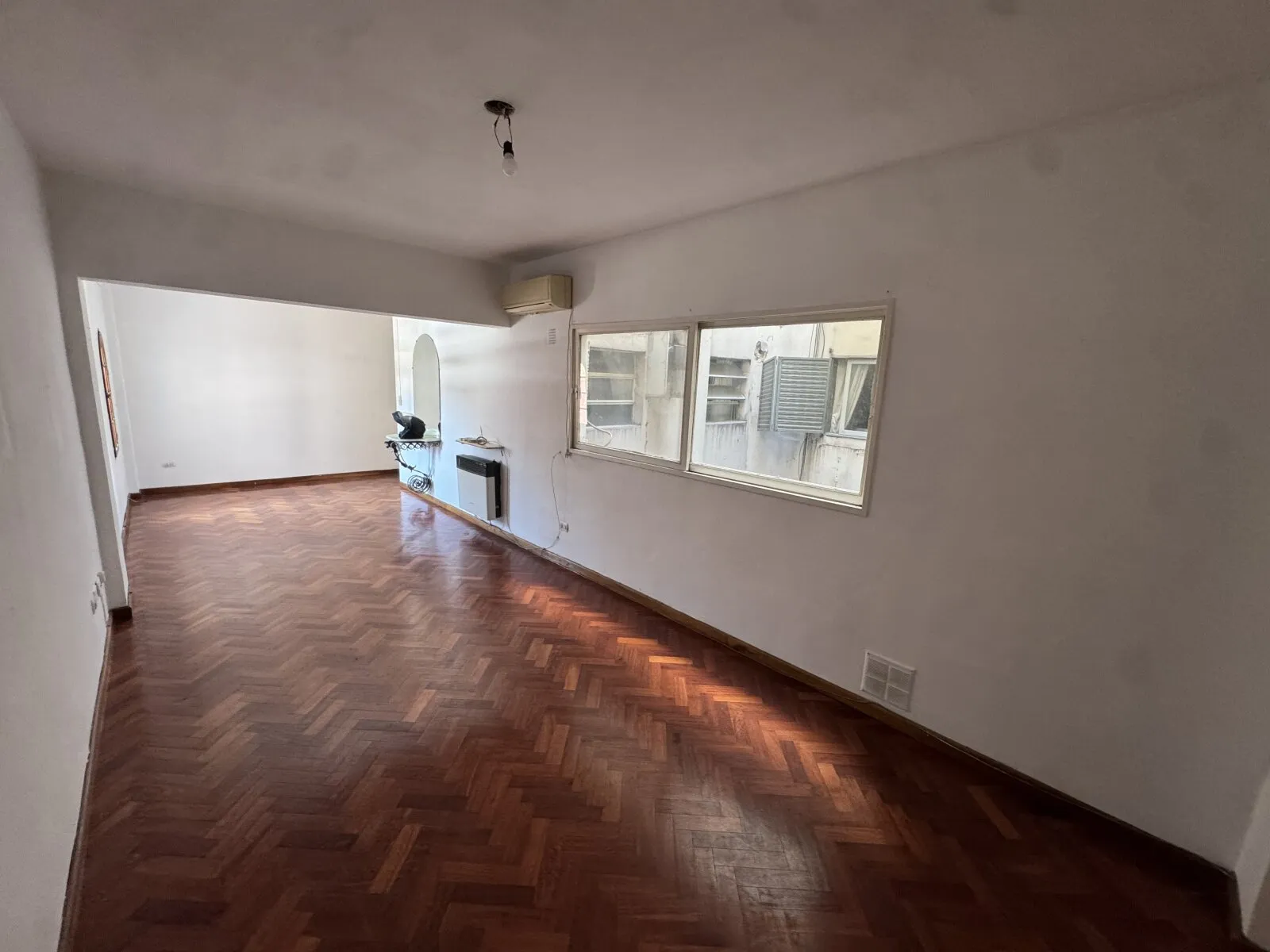 DEPARTAMENTO EN VENTA A RECICLAR