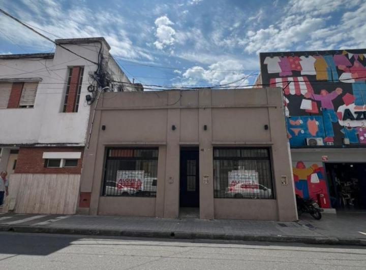 Local comercial · 130m²