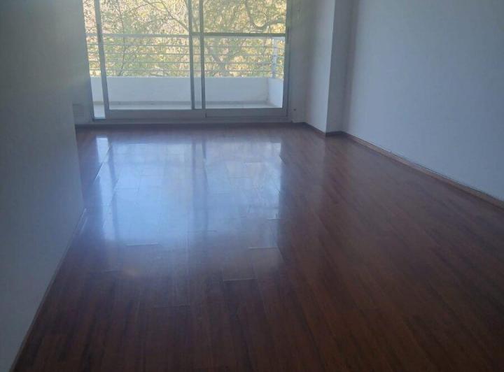 Departamento · 80m² · 5 Ambientes · 1 Cochera