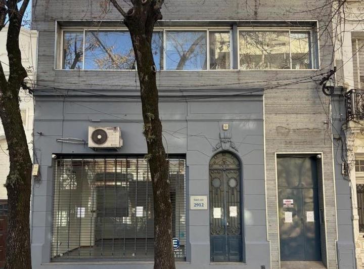Local comercial · 306m²