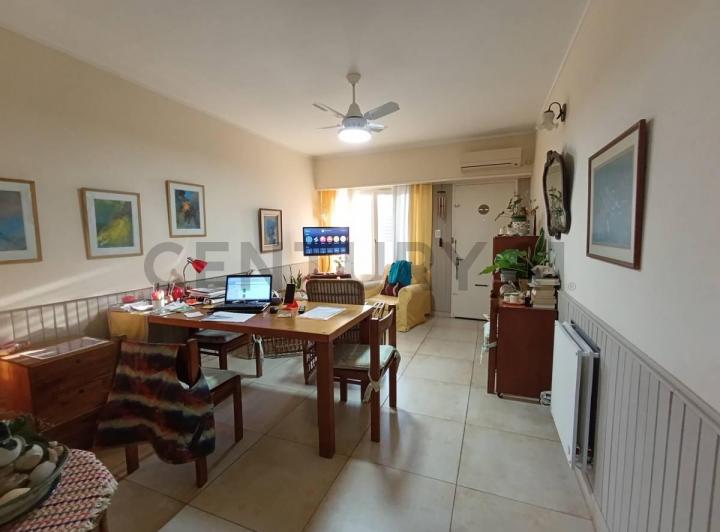 Casa · 100m² · 5 Ambientes · 1 Cochera