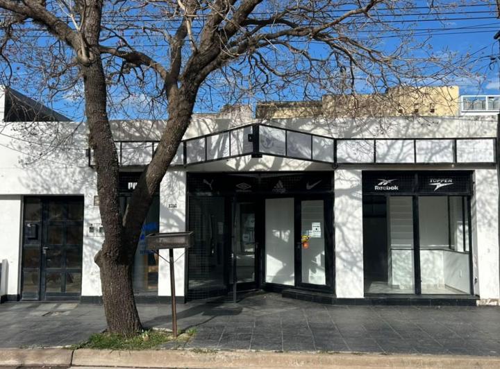 Casa · 192m² · 7 Ambientes