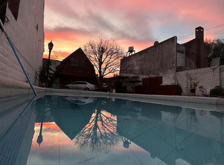 Casa · 165m² · 6 Ambientes · 2 Cocheras