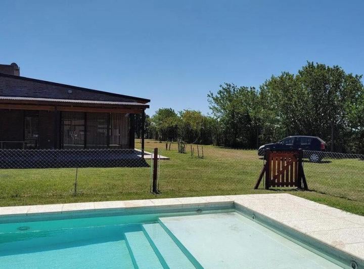 Casa · 130m² · 3 Ambientes · 2 Cocheras
