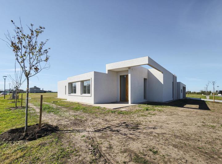 Casa · 163m² · 7 Ambientes · 2 Cocheras