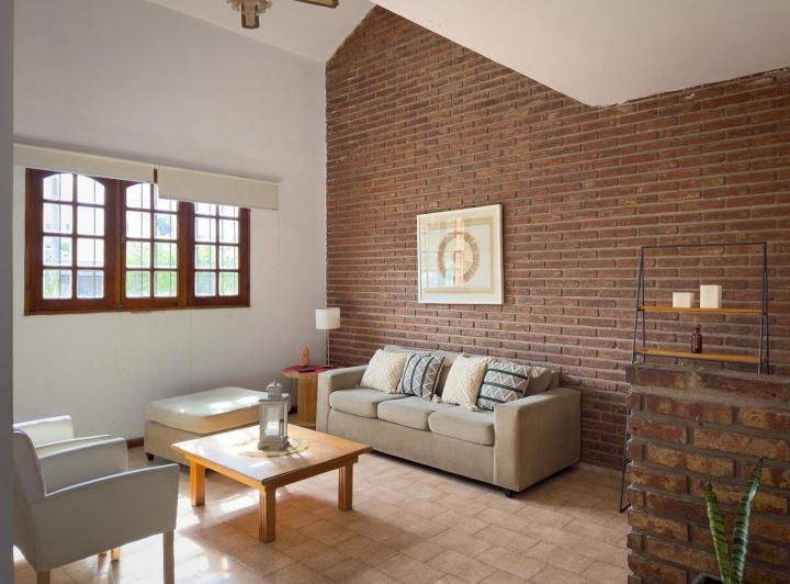Casa · 390m² · 12 Ambientes · 4 Cocheras