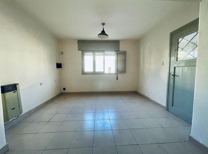 Casa · 95m² · 2 Ambientes · 1 Cochera