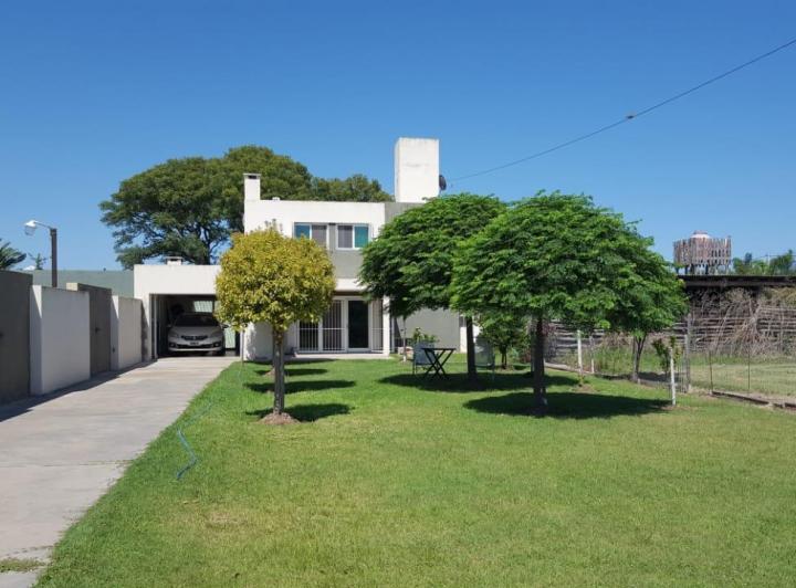 Casa · 120m² · 3 Ambientes · 1 Cochera