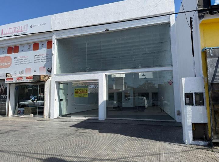 Local comercial · 134m² · 3 Ambientes