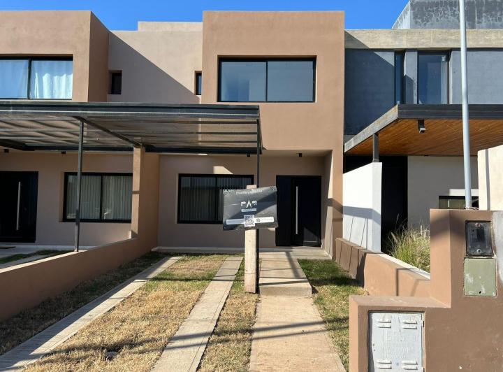 Departamento · 125m² · 6 Ambientes · 1 Cochera
