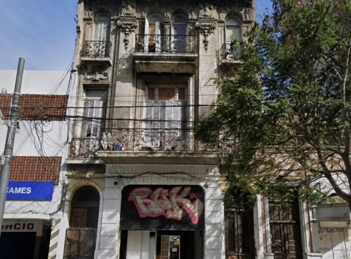 Terreno · 672m²