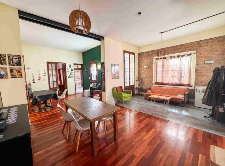 PH · 177m² · 5 Ambientes · 2 Cocheras