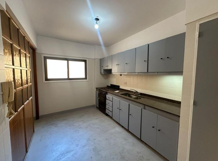 Departamento · 75m² · 4 Ambientes