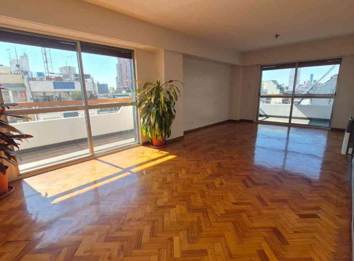 Departamento · 99m² · 5 Ambientes · 1 Cochera