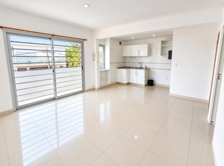 Departamento · 69m² · 3 Ambientes · 1 Cochera