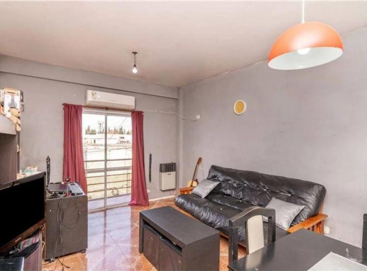 Departamento · 50m² · 4 Ambientes · 1 Cochera