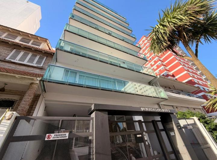 Departamento · 140m² · 4 Ambientes · 1 Cochera