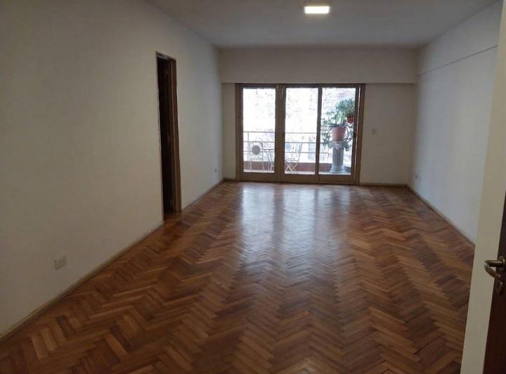 Departamento · 120m² · 5 Ambientes · 1 Cochera